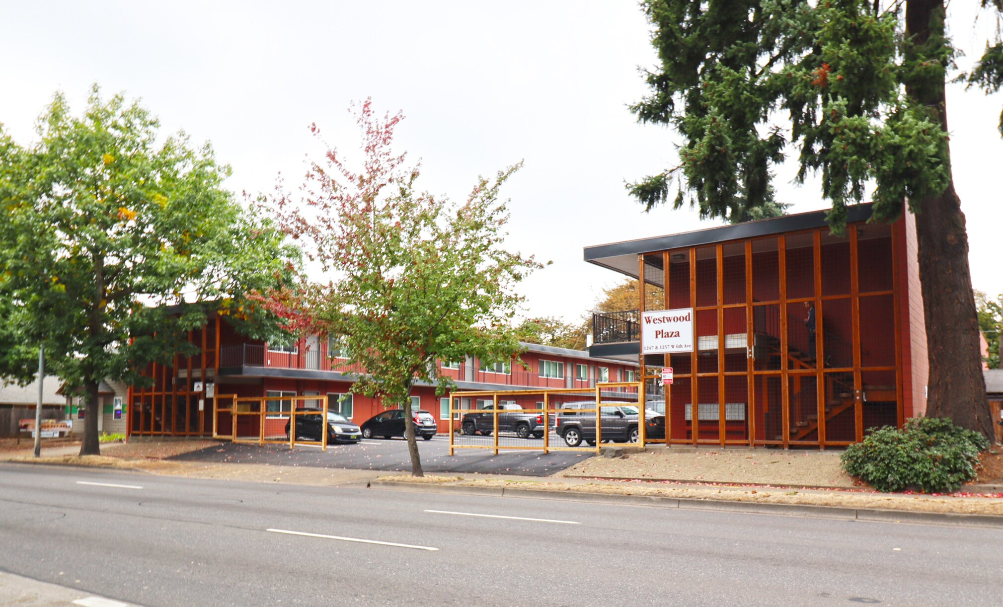 1247-1257 W 6th Ave, Eugene, OR for Sale