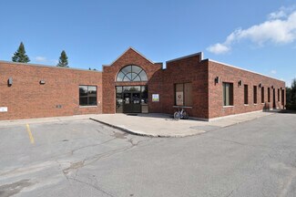 Lindsay, ON Office/Medical - 108 Angeline St