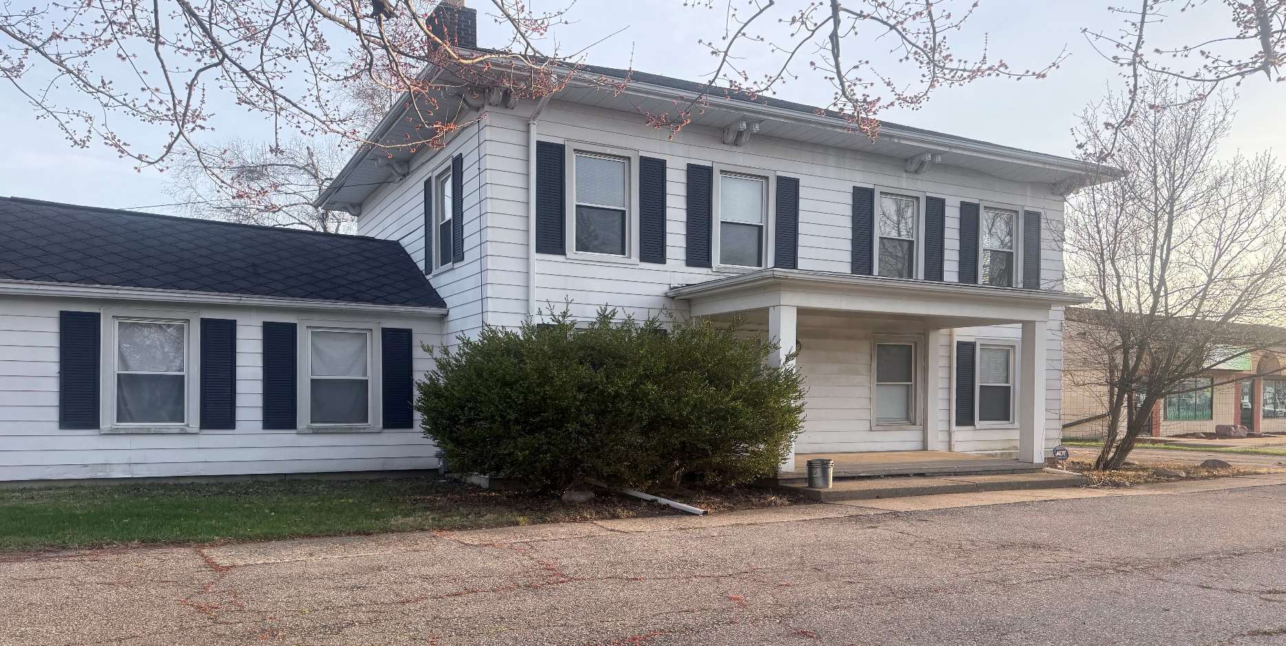 4090 Packard St, Ann Arbor, MI for Sale