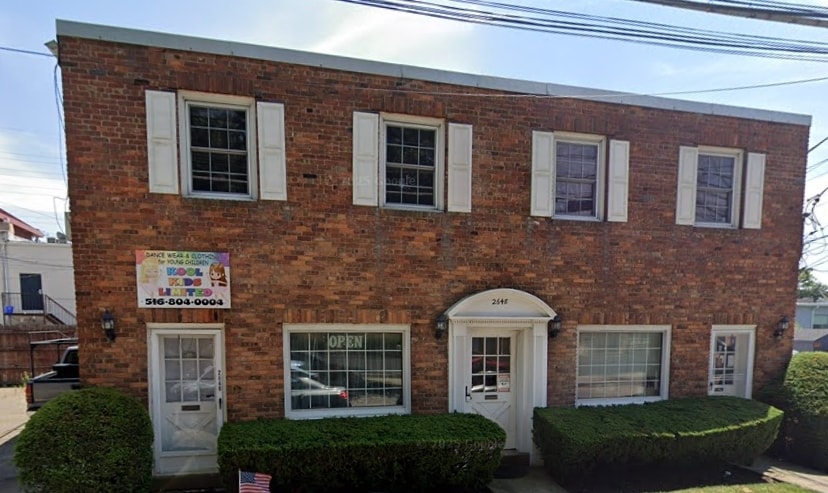 2648 Grand Ave, Bellmore, NY for Rent