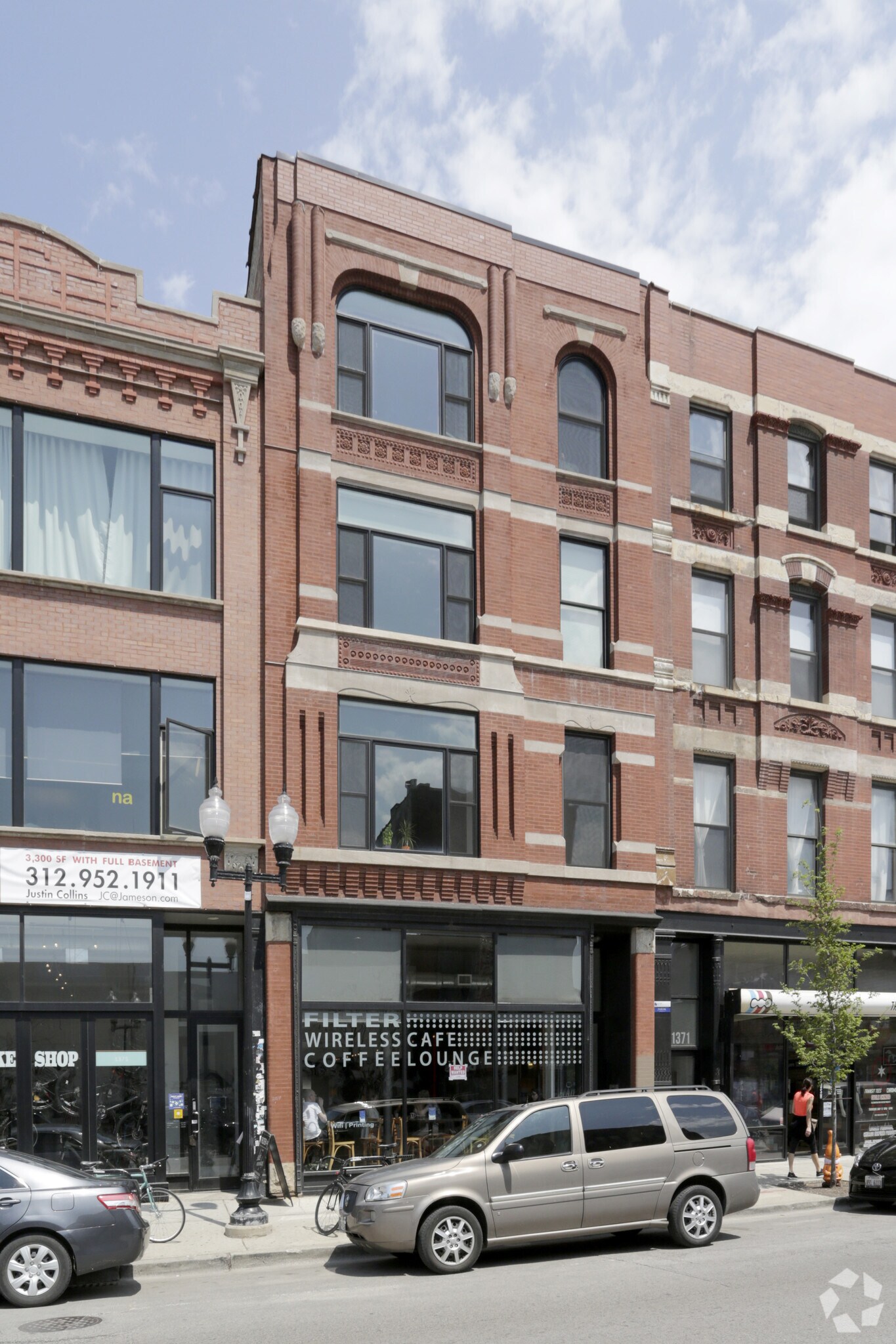1375-1373 N Milwaukee Ave, Chicago, IL for Sale