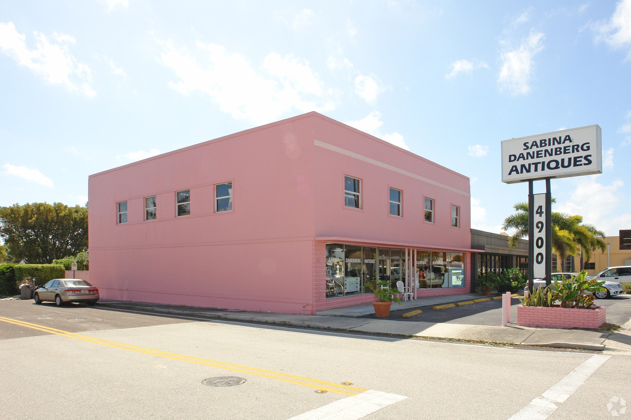 4900 S Dixie Hwy, West Palm Beach, FL for Rent