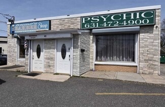 Holbrook, NY Freestanding - 317 Union Ave