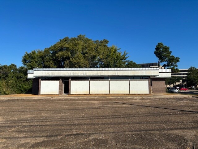 803 Pine St, Texarkana, TX for Sale