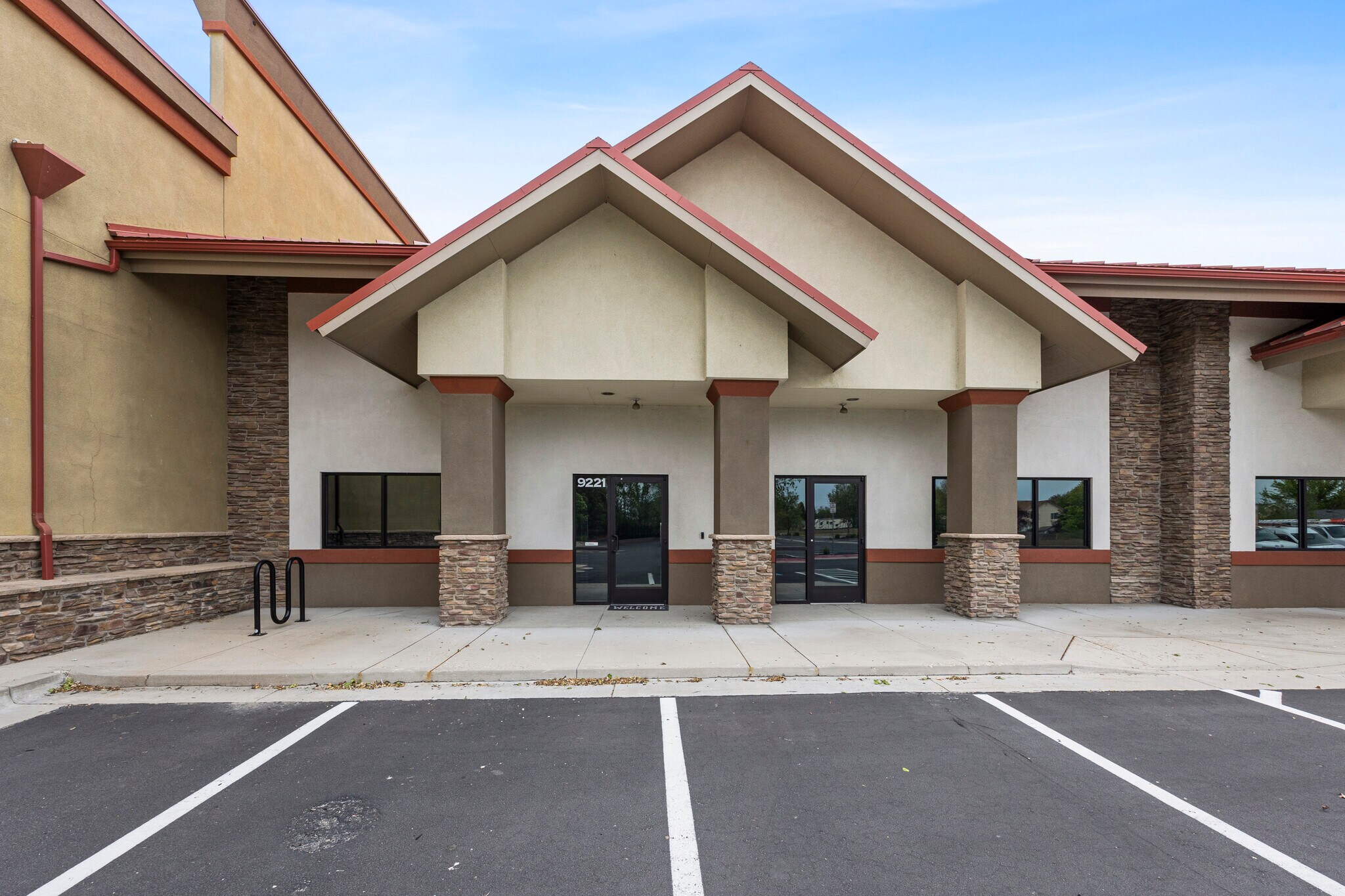 9221 W State St, Garden City, ID for Rent