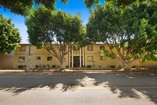Los Angeles, CA Apartments - 1118 S Fairfax Ave