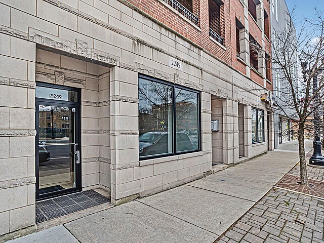 2249 W Irving Park Rd, Chicago, IL for Rent