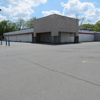 Pine Bluff, AR Storefront - 600 S Ash St Pine Bluff, AR Storefront - 600 S Ash St