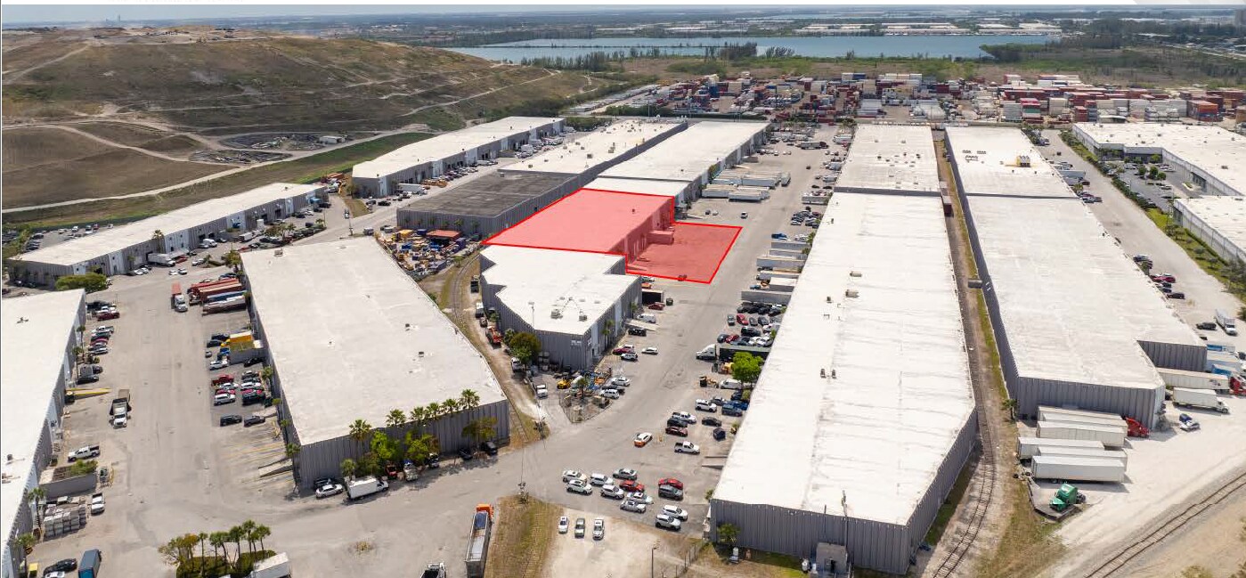 9202-9292 NW 101st St, Medley, FL for Rent