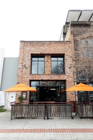 Napa, CA Restaurant - 807 Main St