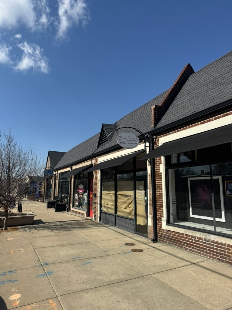5614-5648 E Washington St, Indianapolis, IN for Rent