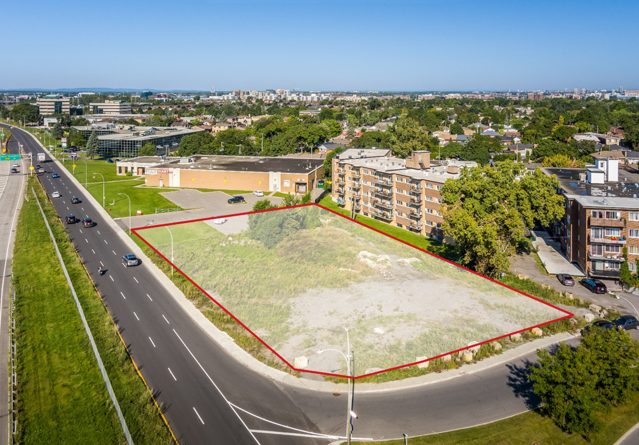 Rte Transcanadienne, Montréal, QC for Sale