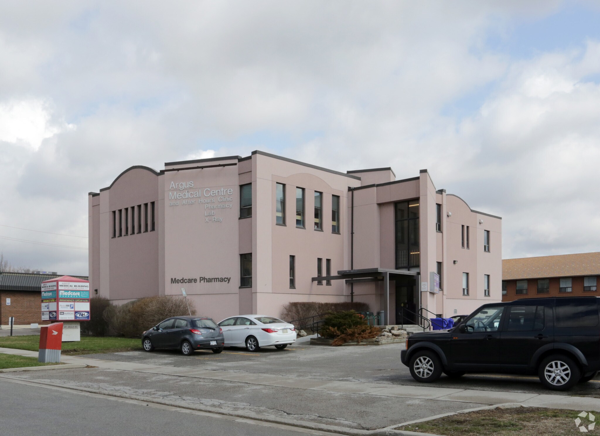 581 Argus Rd, Oakville, ON for Rent