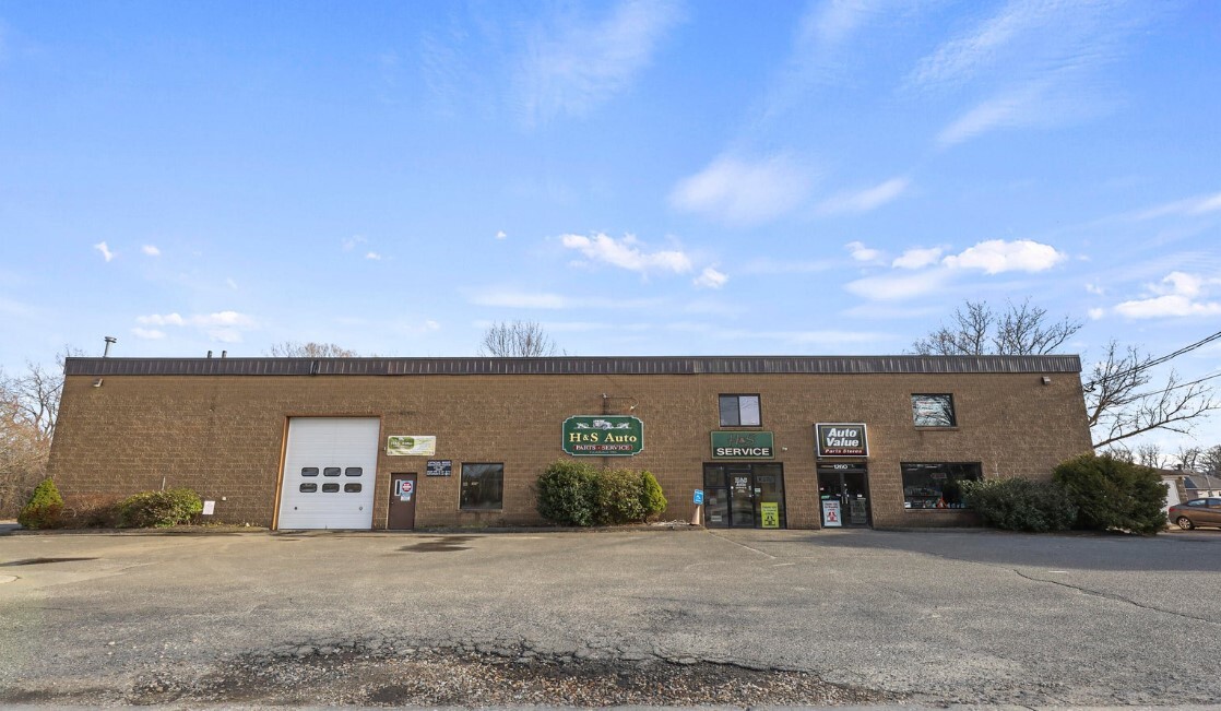 1260 East St, Pittsfield, MA for Sale