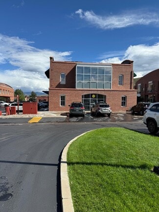 Edwards, CO Storefront Retail/Office - 105 Edwards Village Blvd