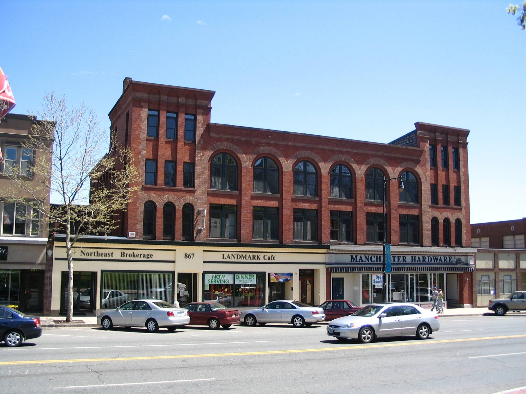 867 Main St, Manchester, CT for Rent