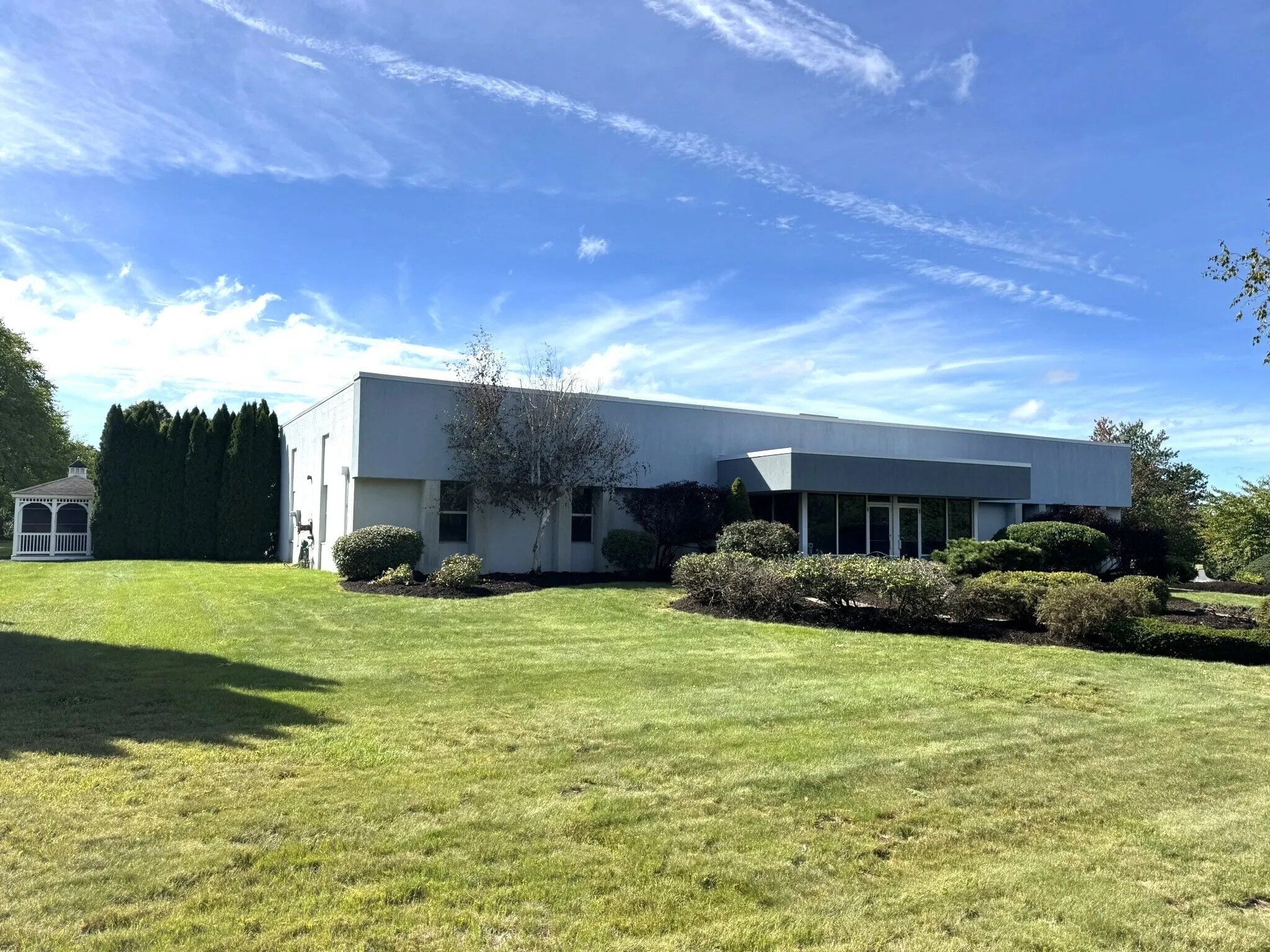 4 Thompson Rd, East Windsor, CT for Sale