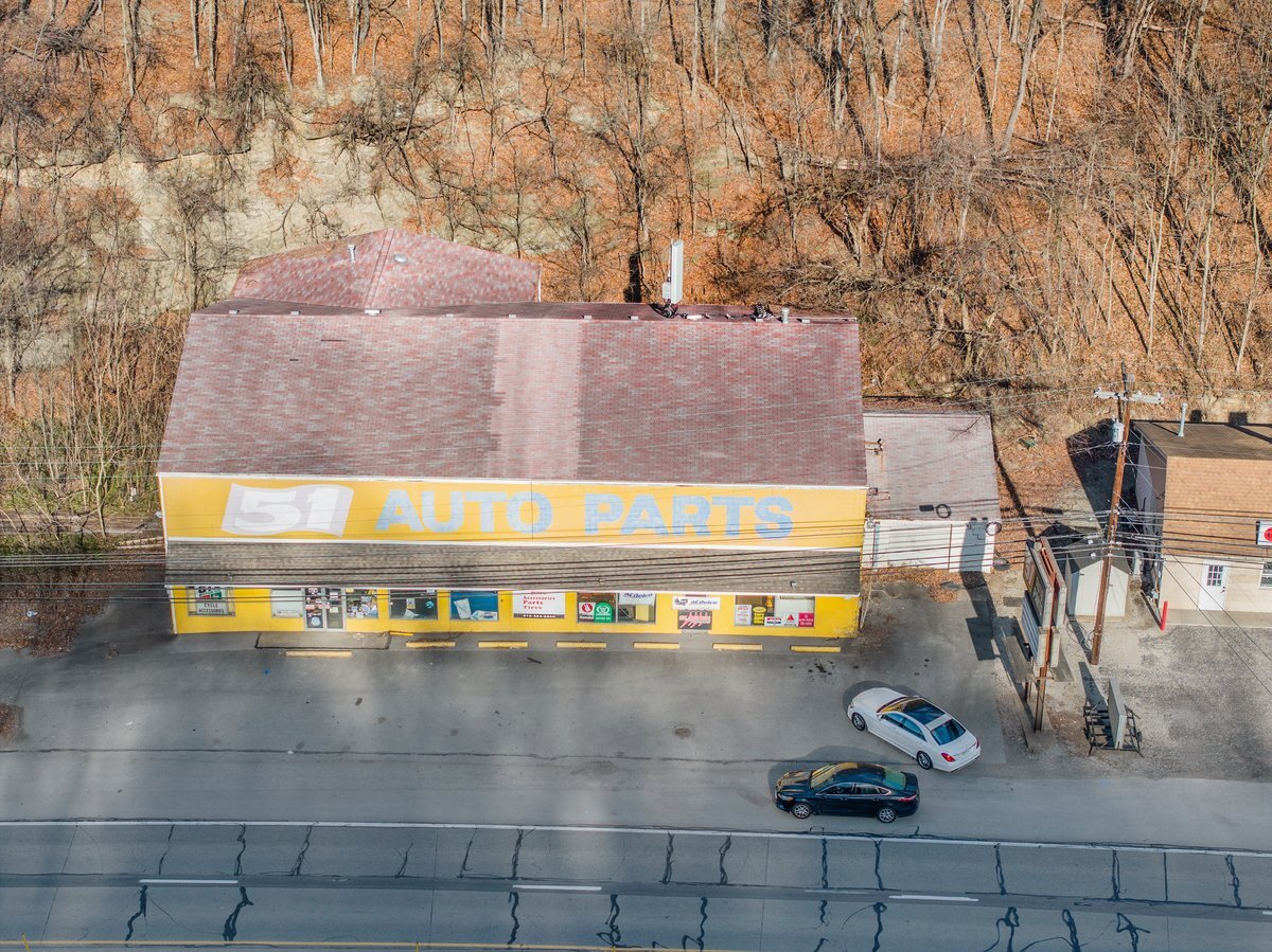 953 Hayden Blvd, Elizabeth, PA for Sale
