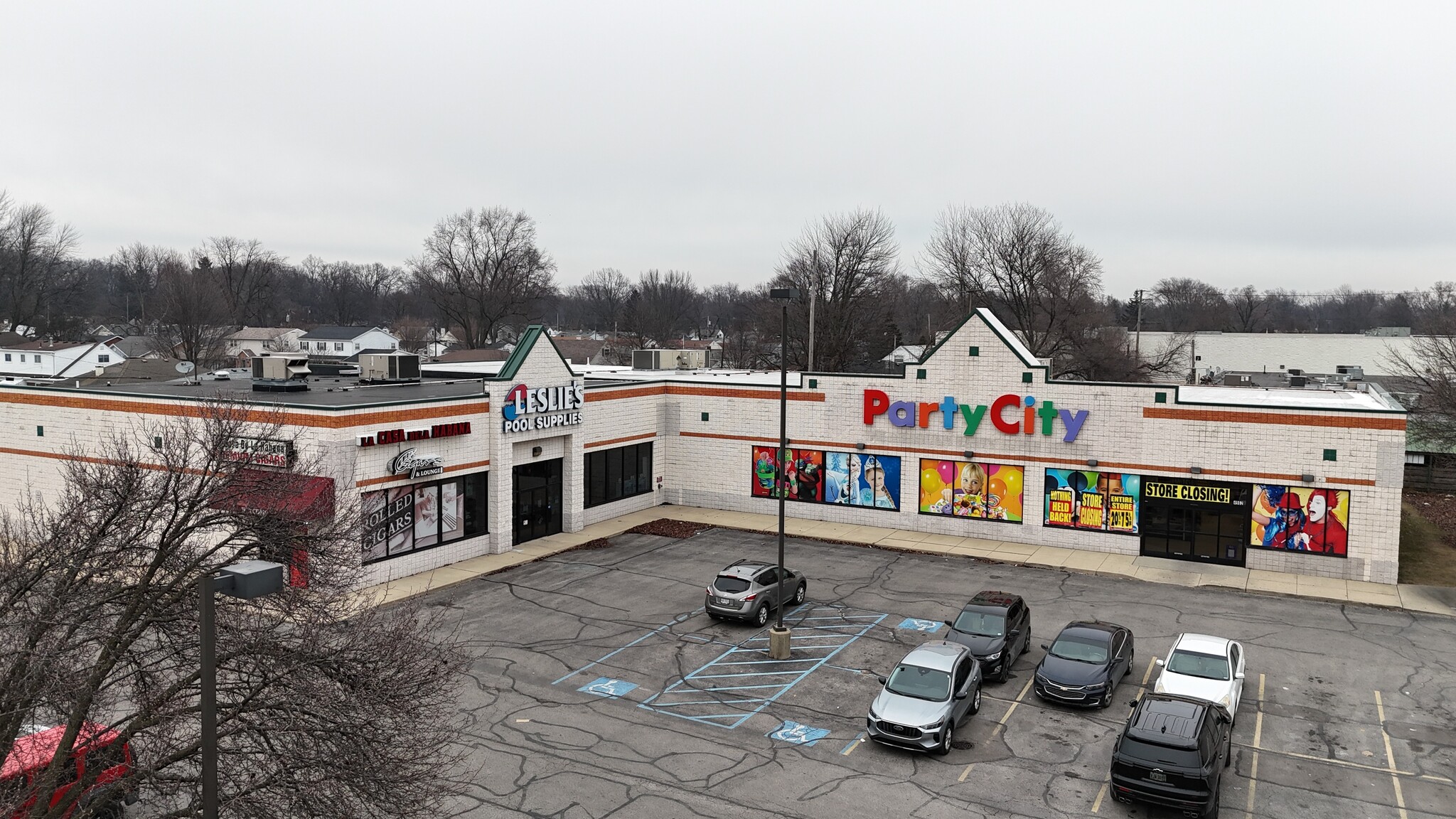 4962 Monroe St, Toledo, OH for Rent