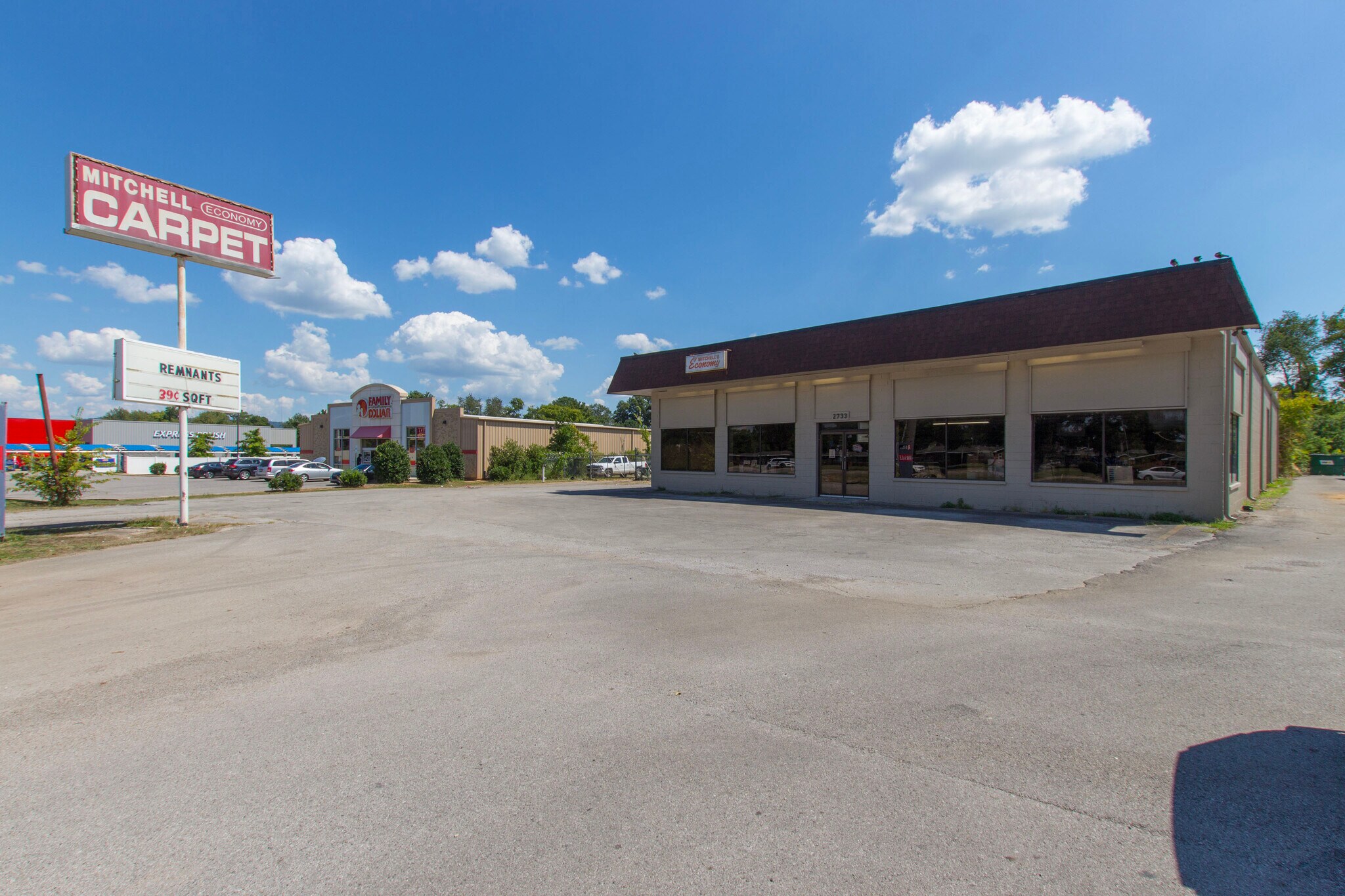 2733 University Dr NW, Huntsville, AL for Sale