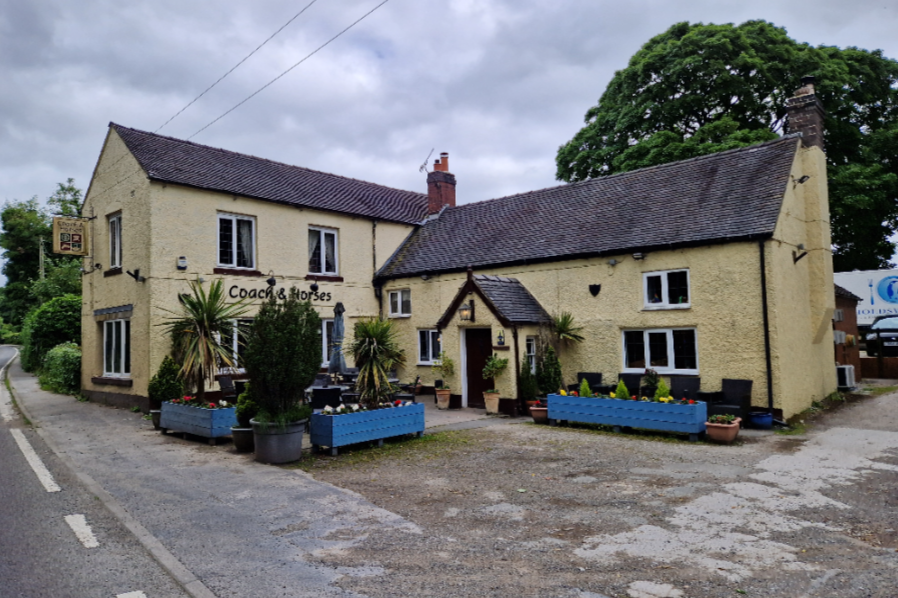 Coach And Horses, Ashbourne, DBY for Sale
