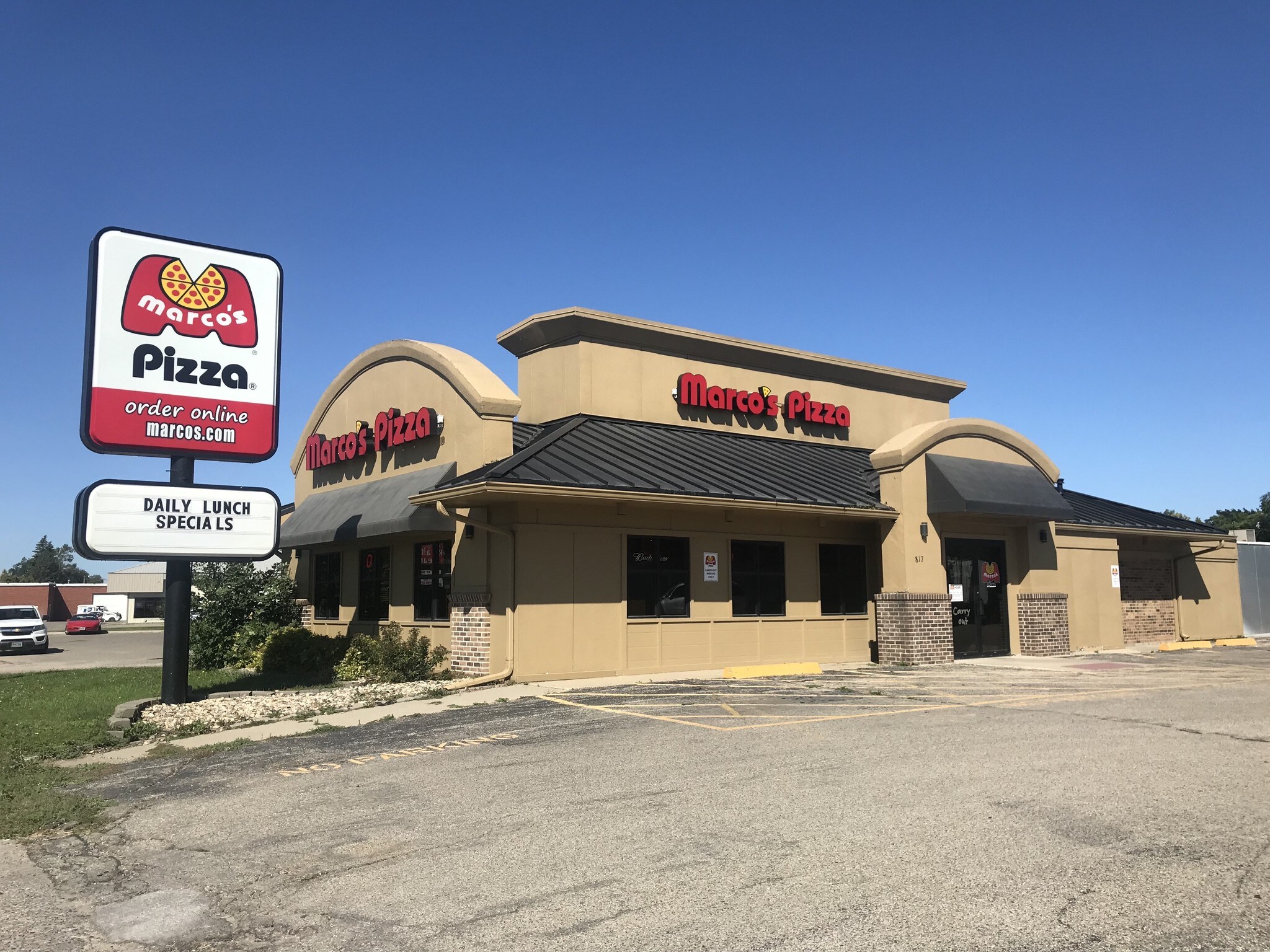 817 9th Ave SE, Watertown, SD for Sale