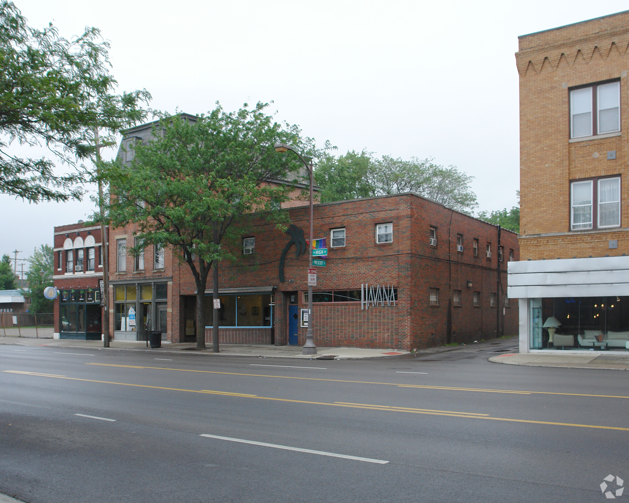 862-866 N High St, Columbus, OH for Rent