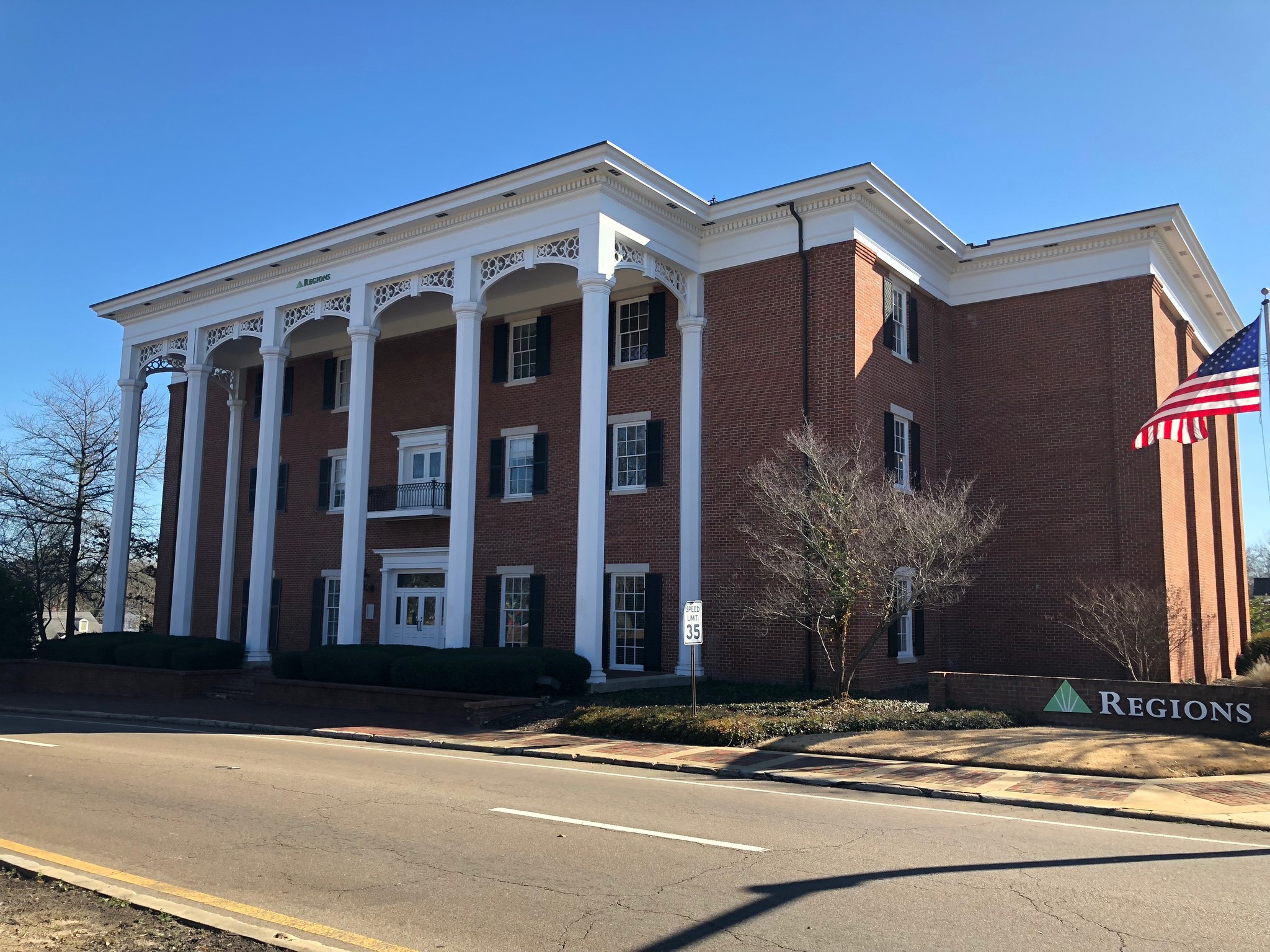 710 Main St, Columbus, MS for Sale