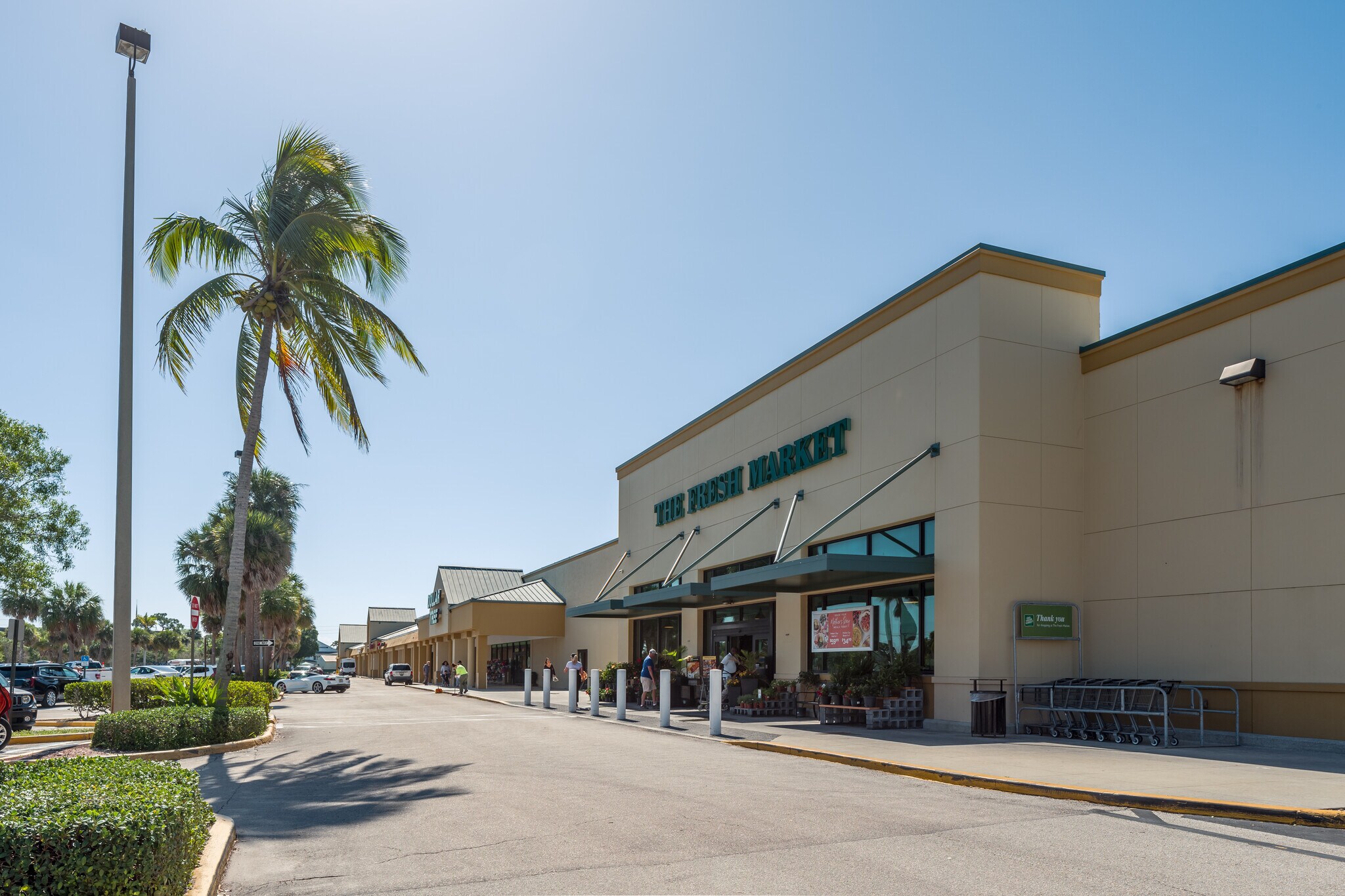 2300 SE Ocean Blvd Stuart, FL 34996 Retail Property for Lease on