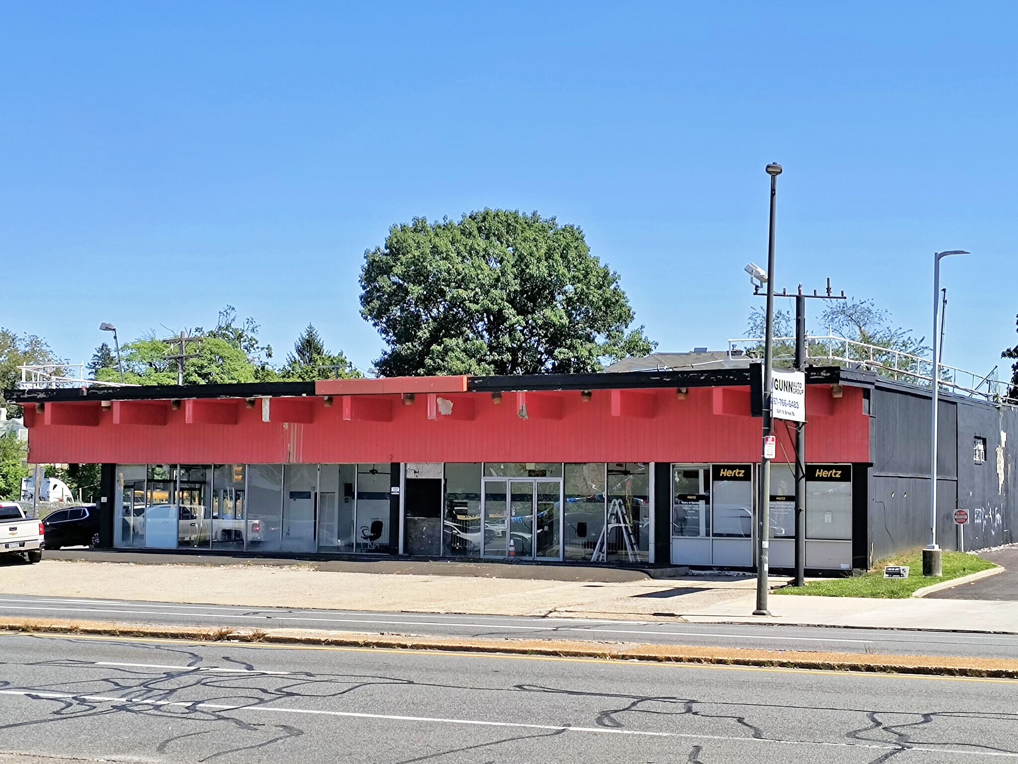6641 Broad St, Philadelphia, PA for Sale