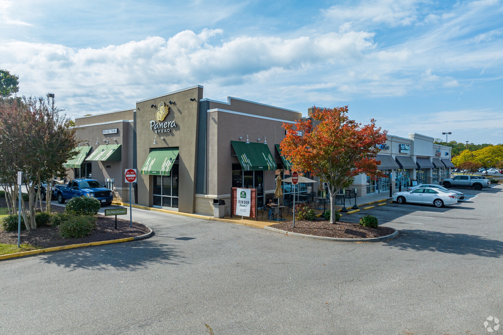 12540 Jefferson Davis Hwy, Chester, VA for Rent