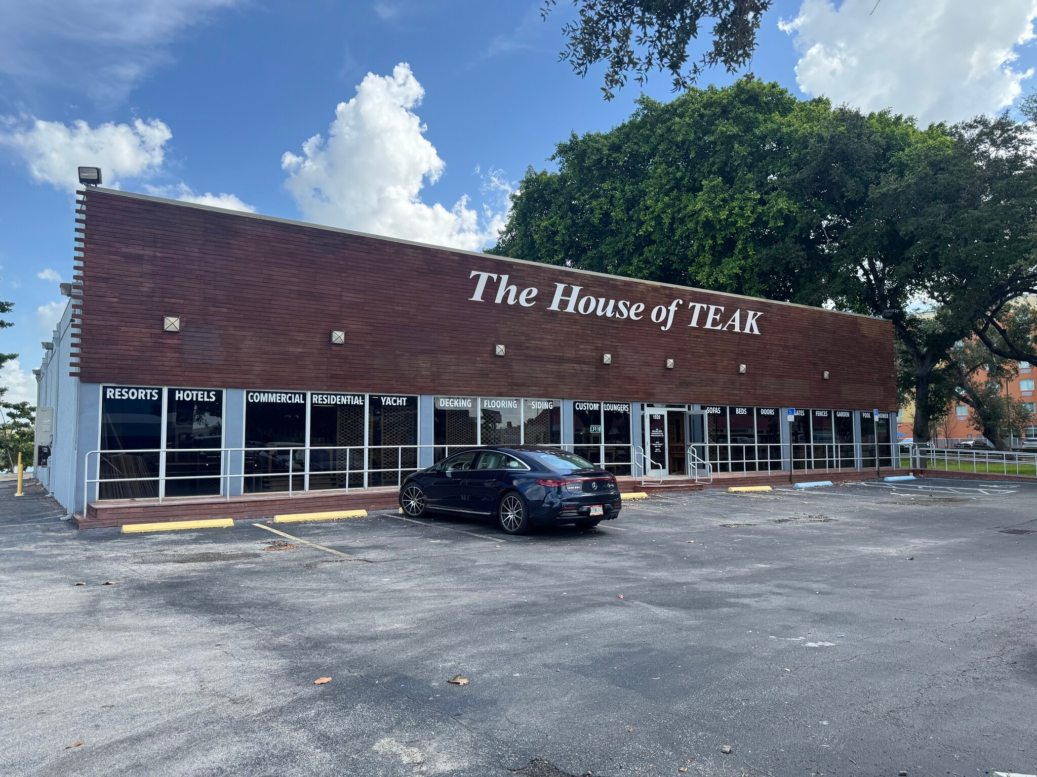 1920-1934 Stirling Rd, Dania Beach, FL for Sale