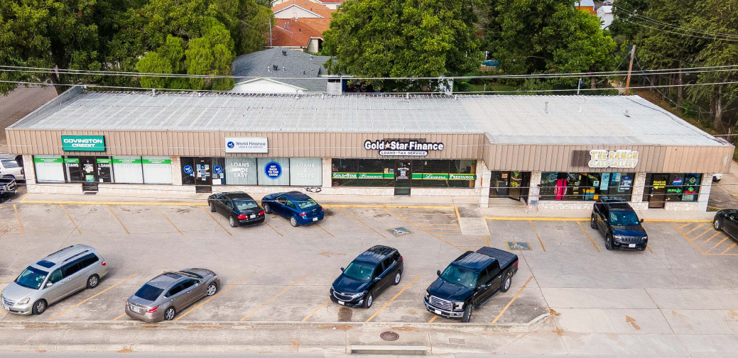 400-414 N King St, Seguin, TX for Sale