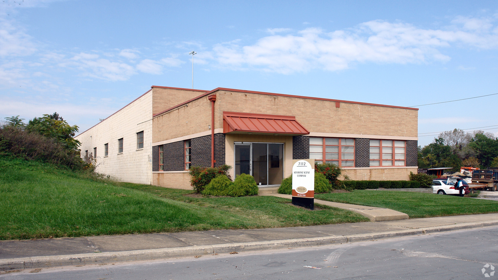 7112 Commercial Ave, Baltimore, MD for Rent