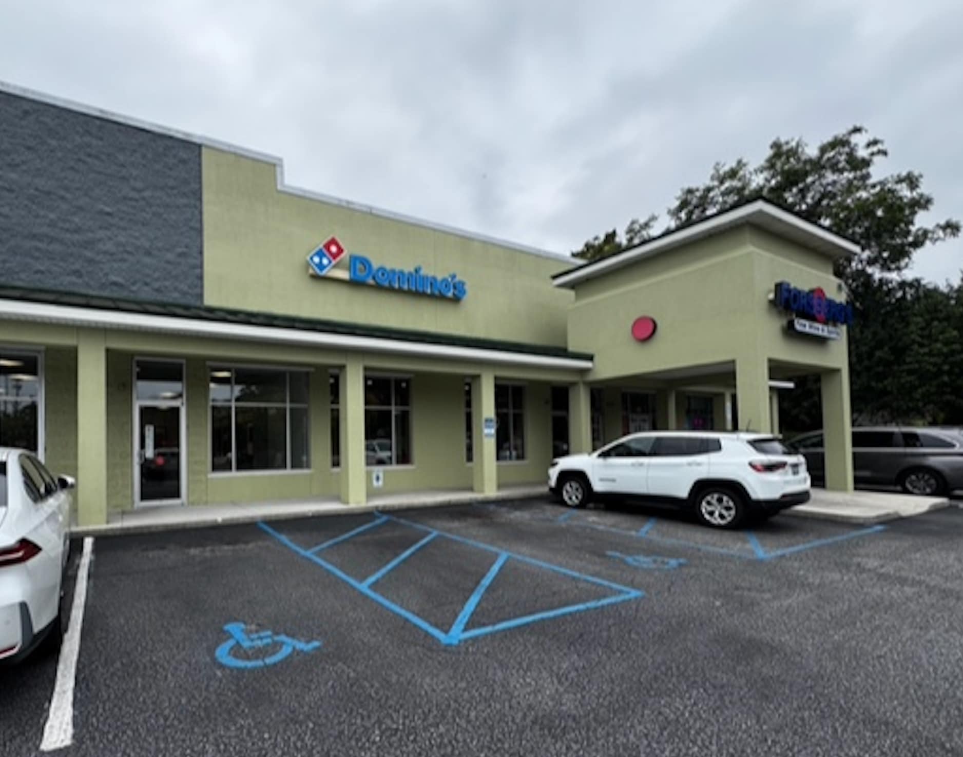861 Folly Rd, Charleston, SC for Rent
