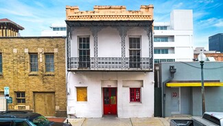 New Orleans, LA Retail - 735 St Joseph St