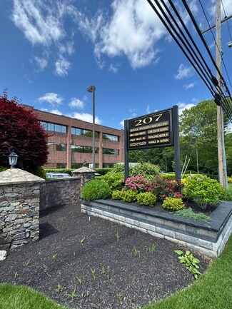 West Warwick, RI Office - 207 Quaker Ln