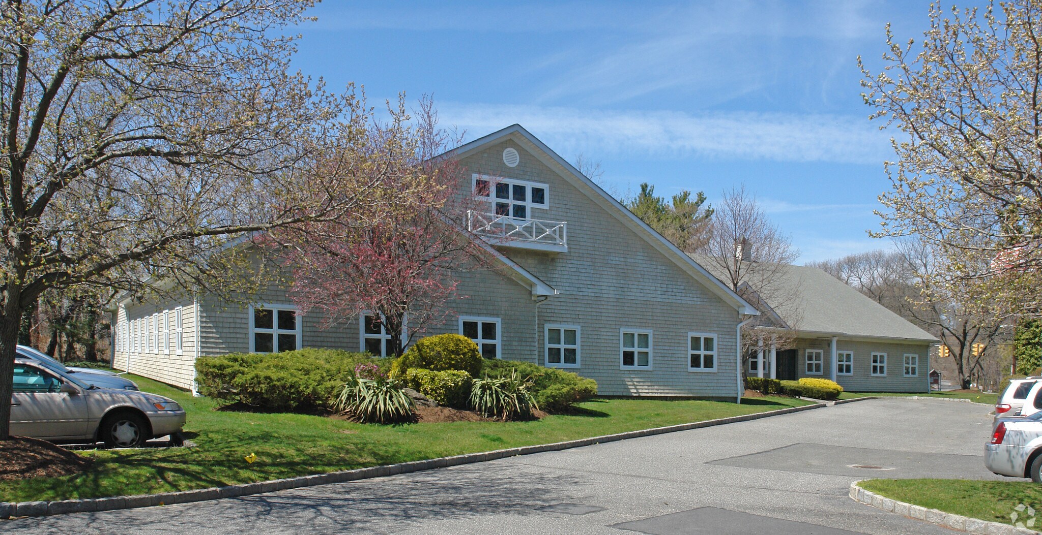 170 N Country Rd Port Jefferson, NY 11777 Office Property for Lease