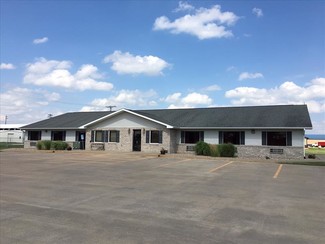 Shelbina, MO Hospitality - 711 N Center St