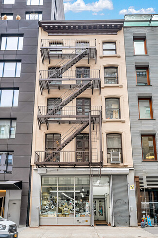 New York, NY Retail - 28 Warren St