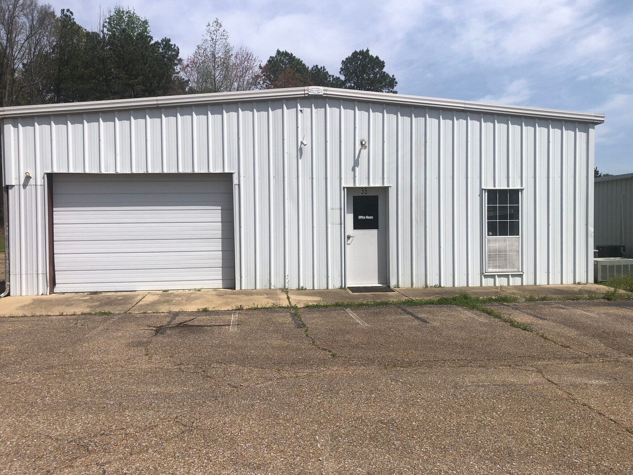 35 Wilcutt, Columbus, MS for Sale