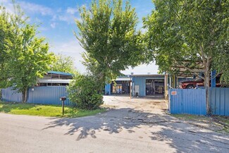 Houston, TX Industrial - 8921 Daffodil Ave