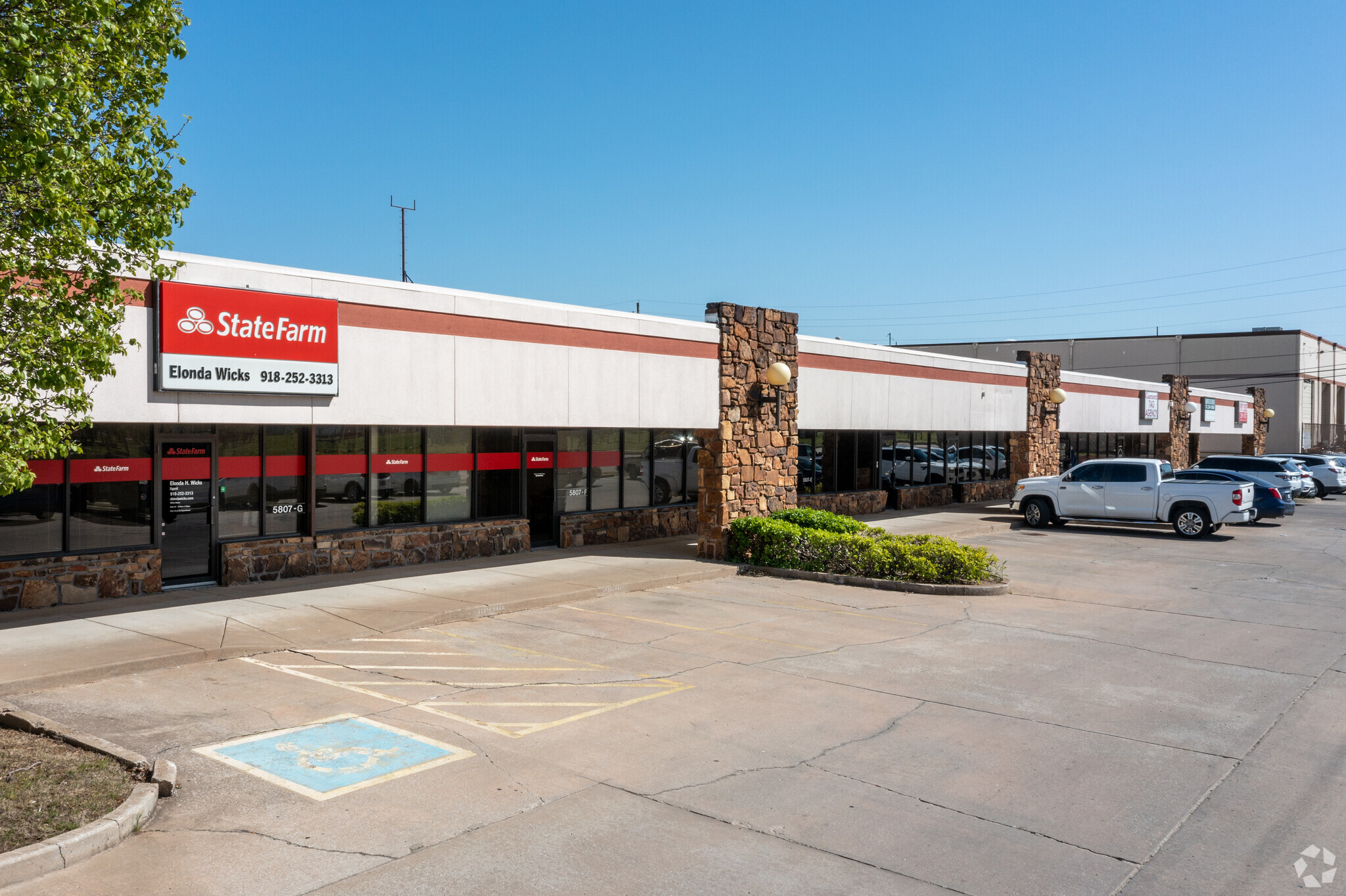 5800-5807 S Garnett Rd, Tulsa, OK for Rent