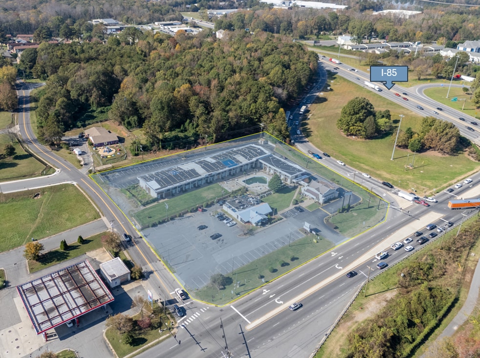 1700 N Chester St, Gastonia, NC for Sale