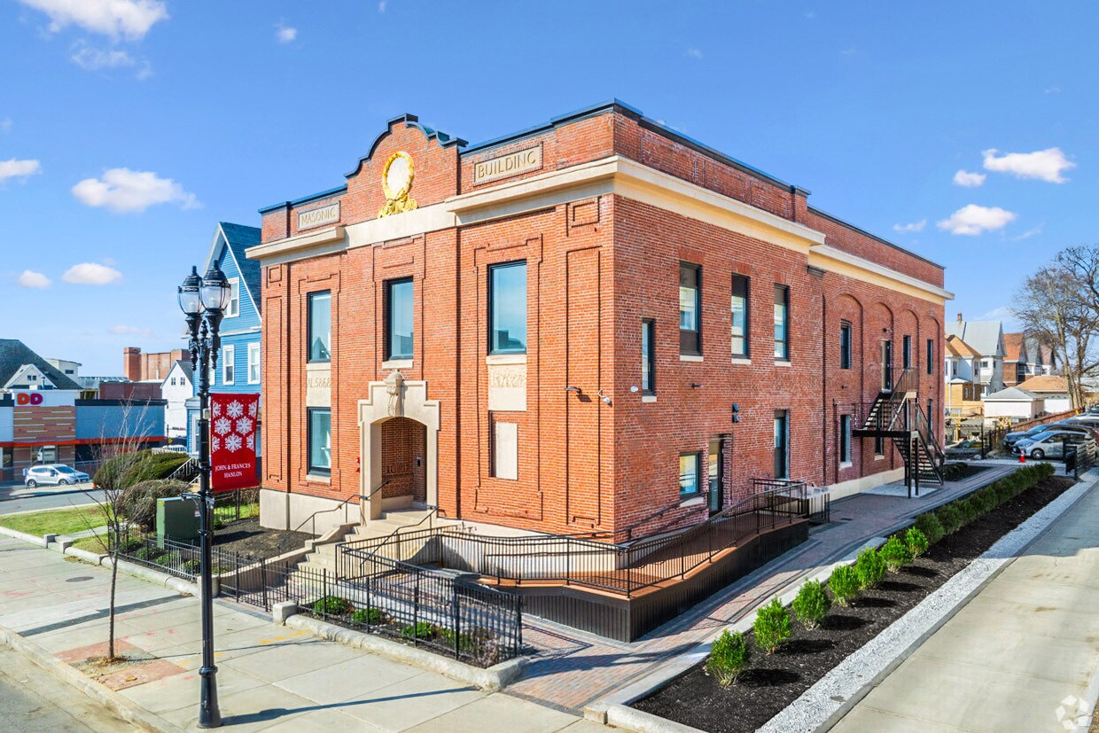 536 Broadway, Everett, MA for Sale