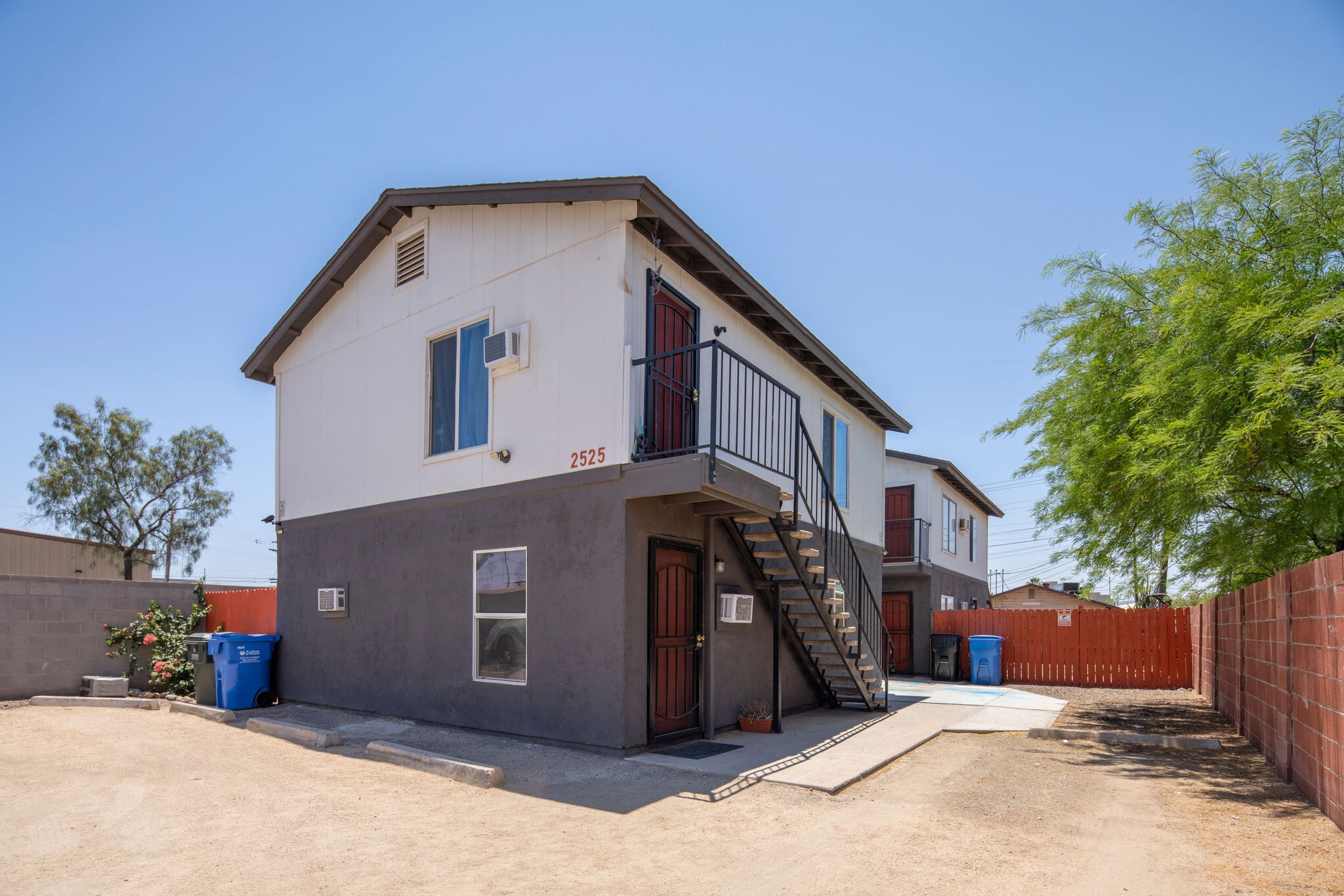2525 E Monroe St Phoenix, AZ 85034 MultiFamily Property for Sale on