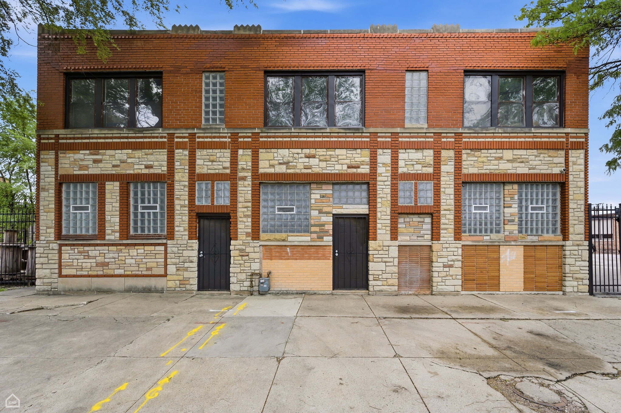 6200 S Oakley Ave, Chicago, IL for Sale