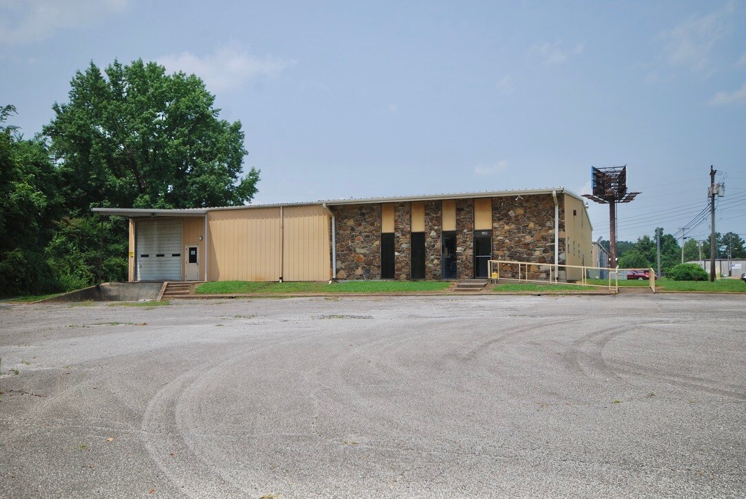 31 Conalco Dr Jackson, TN 38301 Flex Property for Sale on