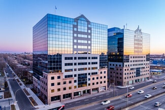 Montréal, QC Office, Retail - 110 Boul Crémazie O