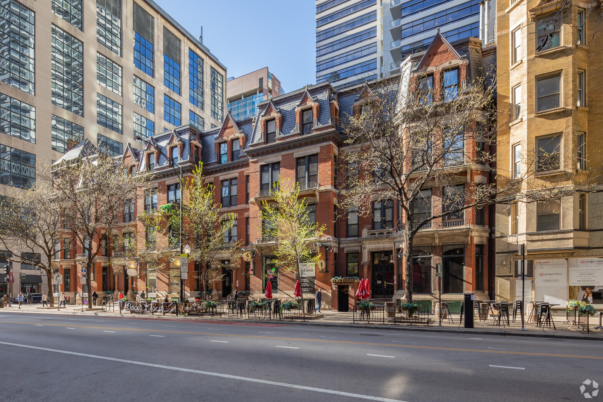 42-50 E Chicago Ave, Chicago, IL for Rent